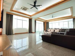 Bay Resort Penthouse by Evernent - Miri - 3