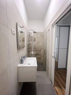 Chariming and Comfy Studio - 8