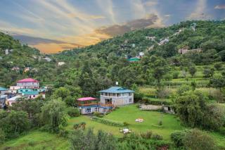 SaffronStays Kasauli Estate - Kasauli - 8