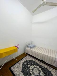 D'inaa Homestay Kota Bharu - 1