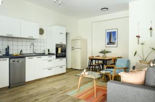 Comfy 1BR for Beach Lovers in TLV by Sea N Rent - Tel Aviv - 2