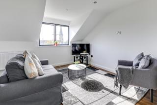 Business / Travelling / Relocate / Contractor Stay - Brentwood - 6