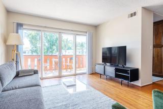 Sherman Oaks 1BR w Pool Gym Lounge nr TJ WF LAX-462 - 0