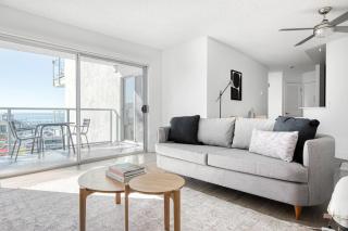 Redondo Beach 1BR w Pool Gym WD nr Beach LAX-614 - 0