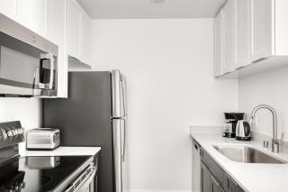 Redondo Beach 1BR w Pool Gym WD nr Beach LAX-614 - 4