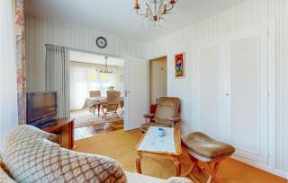 2 Bedroom Cozy Home In Royan - 7