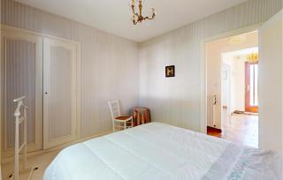 2 Bedroom Cozy Home In Royan - 5