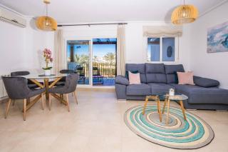 Apartment - Sleeps 4 with Pool & Golf Views - 4