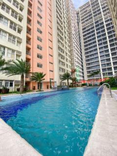 Deluxe Room w/ Pool & Billiards - Manila - 5