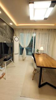 Adi Stay - Seul - 3