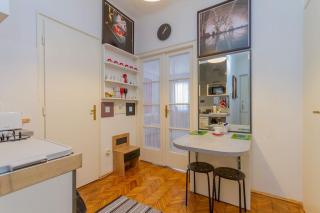 Poppy's Home by the Danube by NW - Budapest - 5