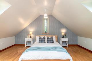 The Jaw Barn - Milngavie - 5