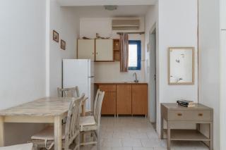 Perasma Studios 10 - 5