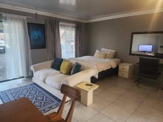 Tenlet guesthouse - Pretoria - 0