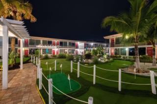 Ramada by Wyndham Kissimmee Gateway - Free Theme Park Shuttle - Orlando - 3