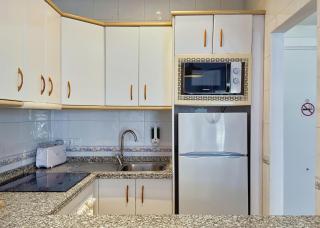 Skol 242 Excellent One Bedroom Apartment with Sea Views - Marbella - 2