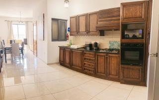 XL Central Home - Sleeps 10 people - Pieta - 6