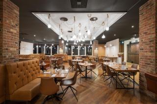Holiday Inn Leeds Brighouse by IHG - Brighouse - 1