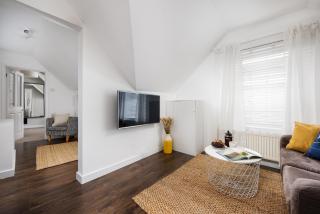 Central Plymouth 1 Bedroom Apartment - Sleeps 5 - Habita Property - 5