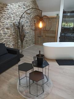 Loft noir (baignoire balnéo et sauna) - Trois-Ponts - 1