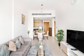 StoneTree - Furnished 1BR with Canal View - Dubai - 8