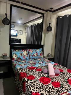 V&J Transient Condotel - Manila - 0