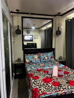 V&J Transient Condotel - Manila - 6