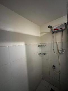 V&J Transient Condotel - Manila - 1