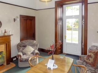 Gladstone Cottage - Castletown - 8