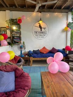 The Hornbill Hostel - Koh Rong Sanloem - 2
