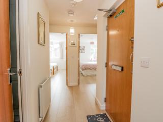 Tweed Apartment - 4