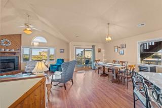 4x1620, Sunshine Day-Oceanside, Ocean View, Pets Welcome, Wild Horses! - Corolla - 2