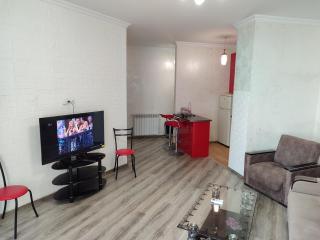 Three rooms appartment with two separate sleeping rooms. - Batumi - 4