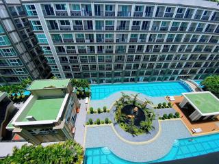 park2 pool view - 3