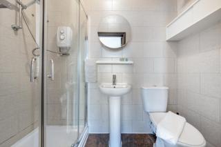 The Buross - Aldgate - 3