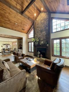 The Dogwood Inn - Blue Ridge - 8