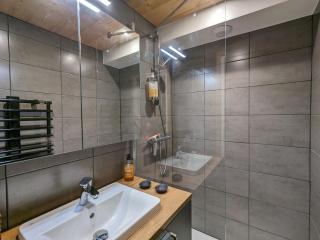 Appartement rénové 2023 au centre de La Clusaz avec balcon, garage, et accès facile aux pistes - FR-1-459-178 - La Clusaz - 3