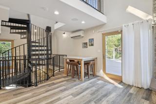 Spacious Pine Mountain Lake Cabin Rental with Decks - Groveland - 5