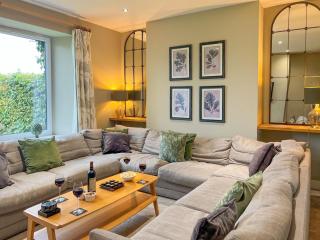 Lake View luxury home with Lake Ullswater view & 2 ground floor bedrooms ideal for 2 families - Watermillock - 1