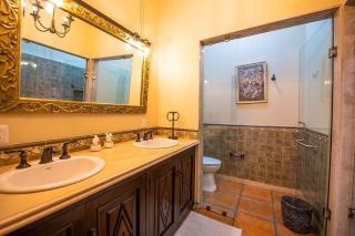 Exclusive Luxury Guest Center House - 1