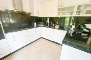 #FW The House of Sunny Gardens - Saint-Ismier - 2