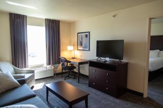 Cobblestone Inn & Suites -Springfield - - 1