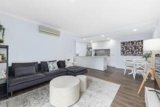 ROYA63/20 - Royal Respite - Perth - 5