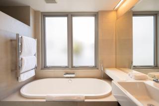 Q1 Luxury Central Apartment - Queenstown - 3