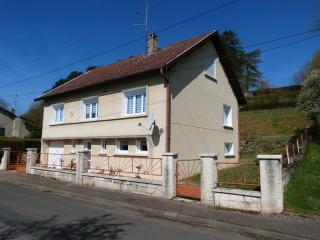 Gîte familial au bord de la Meuse, proche Verdun, activités nature, confort tout inclus - FR-1-585-83 - - 6