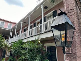 Lamothe House Hotel a French Quarter Guest Houses Property - New Orleans - 8