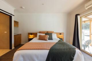 Eleven - Daylesford - 8