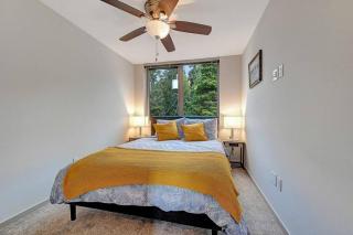Modern 3 BR Townhouse just steps to Alki Beach - Seattle - 9