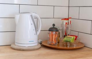 Centrally located at Joffs Beach House WiFi - Victor Harbor - 4