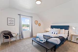 Big House Mins To DT Big Groups Well Stocked - 6